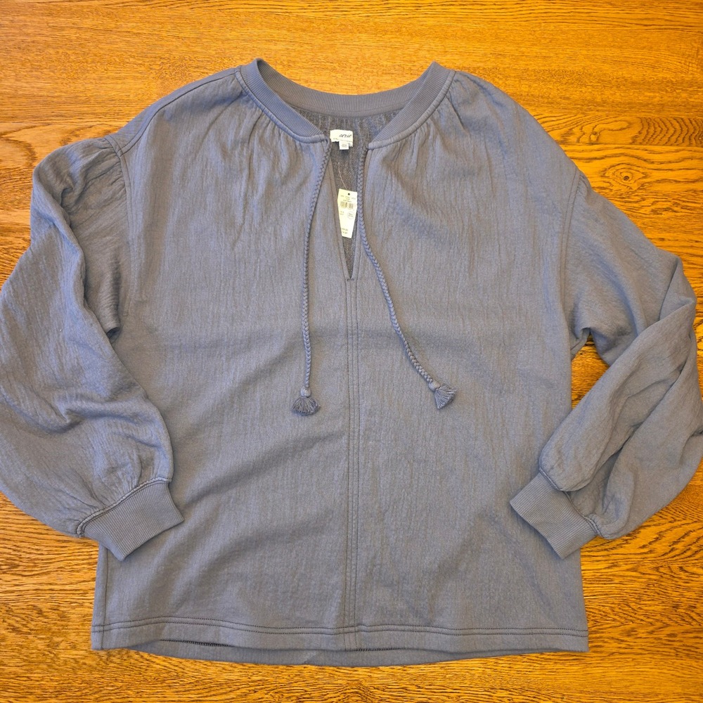 NWT Small Aerie Gauze Fleece Sweatshirt Gray Tassel Split Neck Puff Sleeve‎ Boho
